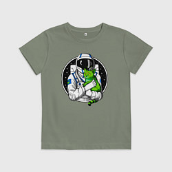 Футболка хлопковая детская Космонавт с инопланетным котом, цвет: авокадо