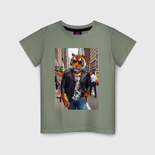 Детская футболка Cool tiger on the streets of New York - ai art / Авокадо – фото 1