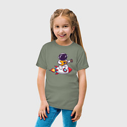 Футболка хлопковая детская Гитарист космонавт, цвет: авокадо — фото 2