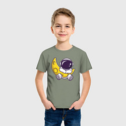 Футболка хлопковая детская Космонавт и месяц, цвет: авокадо — фото 2