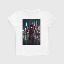 Футболка хлопковая детская Железный человек посреди ночного города, цвет: белый