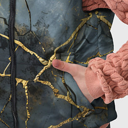 Детский жилет Золотые линии на серо-голубом фоне, цвет: 3D-красный — фото 2