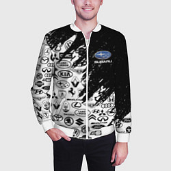 Бомбер мужской Subaru - Паттерн логотипов авто, цвет: 3D-белый — фото 2