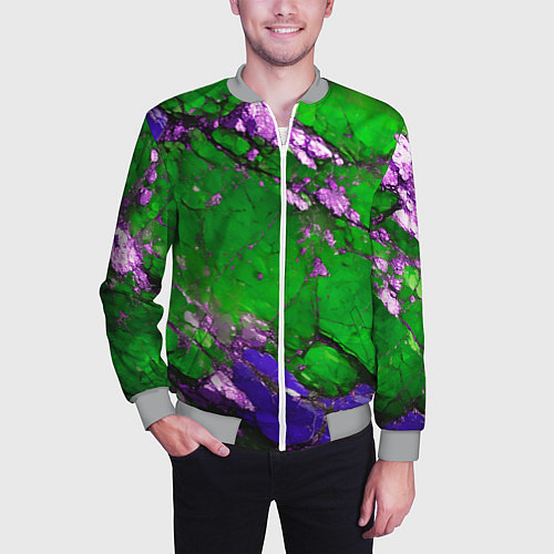 Мужской бомбер A purple mineral in a green stone / 3D-Меланж – фото 3