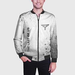 Бомбер мужской The Last Of Us - white gradient вертикально, цвет: 3D-черный — фото 2