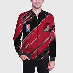 Бомбер мужской Трэйл Блэйзерс - цвета команды, цвет: 3D-черный — фото 2