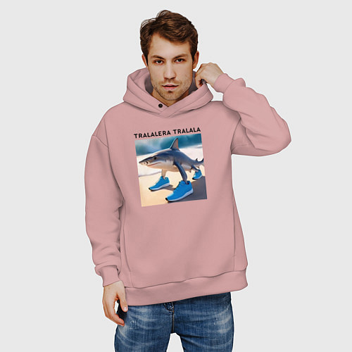 Мужское худи оверсайз Tralalera tralala - shark - brainrot meme / Пыльно-розовый – фото 3