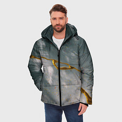 Куртка зимняя мужская Абстрактный серо-белый туман и золотая краска, цвет: 3D-черный — фото 2