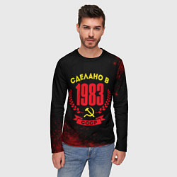 Лонгслив мужской Сделано в 1983 году в СССР и желтый серп и молот, цвет: 3D-принт — фото 2