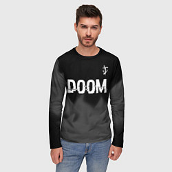 Лонгслив мужской Doom glitch на темном фоне: символ сверху, цвет: 3D-принт — фото 2