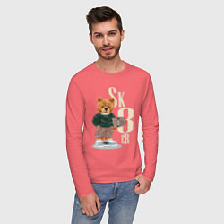 Лонгслив хлопковый мужской Плюшевый мишка - скейтер, цвет: коралловый — фото 2