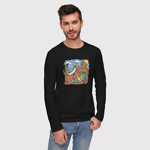 Мужской лонгслив Пришелец в пустыне / Черный – фото 3