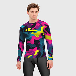 Рашгард мужской Кислотная яркая абстракция в камуфляжном стиле, цвет: 3D-принт — фото 2