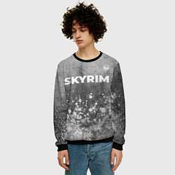 Свитшот мужской Skyrim - grey gradient посередине, цвет: 3D-черный — фото 2