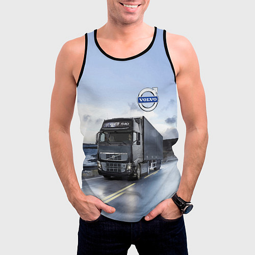 Мужская майка без рукавов Фура Вольво на трассе / 3D-Черный – фото 3