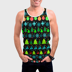 Майка-безрукавка мужская Узор с ёлками и оленями, цвет: 3D-белый — фото 2