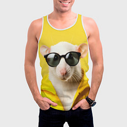 Майка-безрукавка мужская Ля какая модная крыса на желтом, цвет: 3D-белый — фото 2