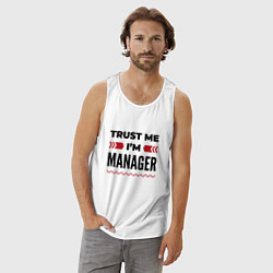 Майка мужская хлопок Trust me - Im manager, цвет: белый — фото 2