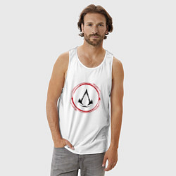Майка мужская хлопок Символ Assassins Creed и красная краска вокруг, цвет: белый — фото 2
