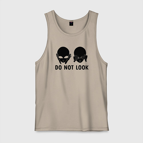 Мужская майка Черный пришелец - do not look / Миндальный – фото 1