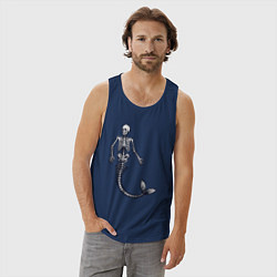 Майка мужская хлопок Скелет русалки, цвет: тёмно-синий — фото 2