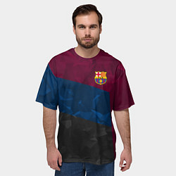 Футболка оверсайз мужская FC Barcelona: Dark polygons, цвет: 3D-принт — фото 2