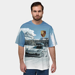 Футболка оверсайз мужская Porsche on a mountain winter road, цвет: 3D-принт — фото 2