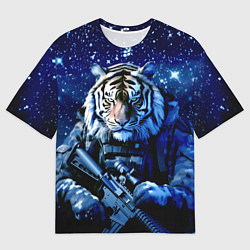 Мужская футболка оверсайз Тигр солдат снег и звезды