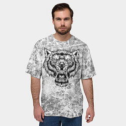Футболка оверсайз мужская Черно-белый агрессивный волк на сером фоне, цвет: 3D-принт — фото 2