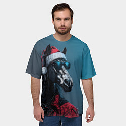 Футболка оверсайз мужская Лошадь в новогоднем стиле, цвет: 3D-принт — фото 2