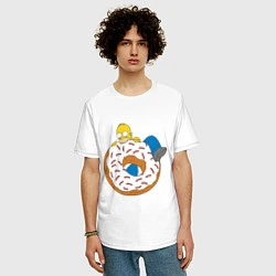 Футболка оверсайз мужская Гомер на пончике, цвет: белый — фото 2