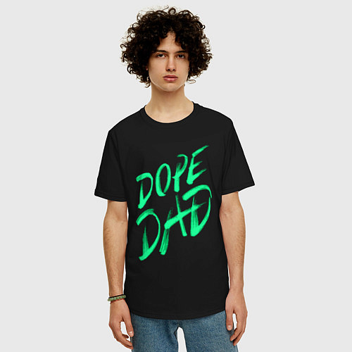 Мужская футболка оверсайз Dope Dad текст кистью / Черный – фото 3