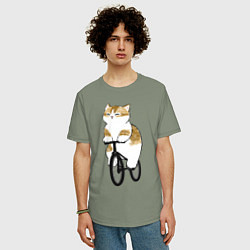 Футболка оверсайз мужская Котик на велосипеде, цвет: авокадо — фото 2