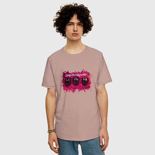 Мужская футболка оверсайз МАСКИ СТРАЖИ ИГРА В КАЛЬМАРА / Пыльно-розовый – фото 3