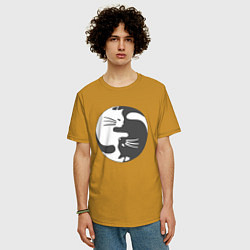 Футболка оверсайз мужская Коты инь янь 01, цвет: горчичный — фото 2