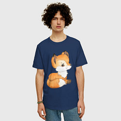 Футболка оверсайз мужская Маленький лисенок арт, цвет: тёмно-синий — фото 2