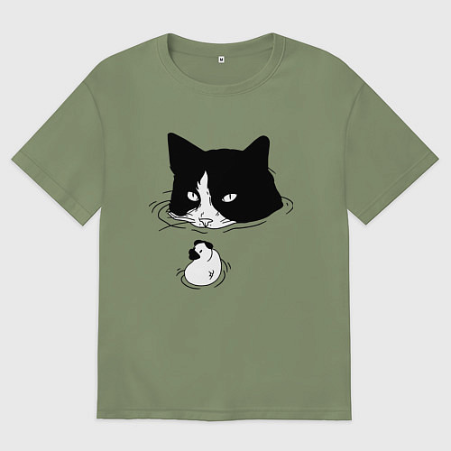 Мужская футболка оверсайз Кот сидит в воде и сторожит утёнка / Авокадо – фото 1