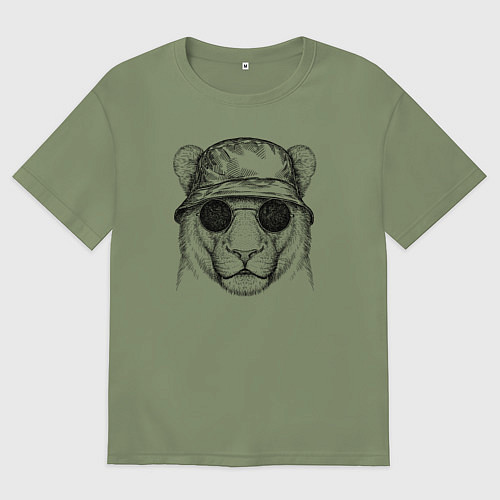 Мужская футболка оверсайз Львица в панаме / Авокадо – фото 1