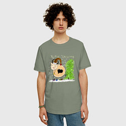 Футболка оверсайз мужская Веселая корова Marry Christmas, цвет: авокадо — фото 2