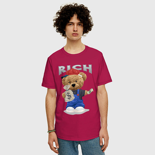 Мужская футболка оверсайз Плюшевый медведь с мешком денег / Маджента – фото 3