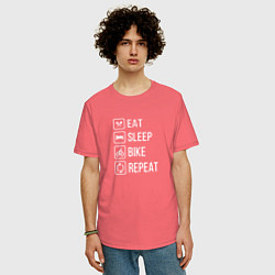 Футболка оверсайз мужская Eat sleep bike repeat, цвет: коралловый — фото 2