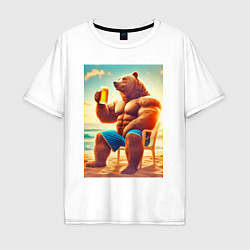 Мужская футболка оверсайз Bear bodybuilder with a cup of beer on a beach - a