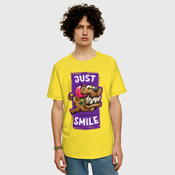 Футболка оверсайз мужская Просто улыбнись, цвет: желтый — фото 2
