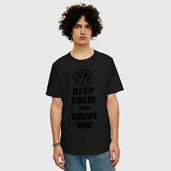 Футболка оверсайз мужская Keep Calm & Drive VW, цвет: черный — фото 2
