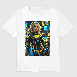 Футболка оверсайз мужская Черная Канарейка на улице города, цвет: белый