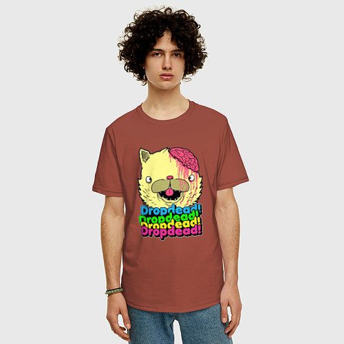 Мужская футболка оверсайз Dropdead Kitty / Кирпичный – фото 3