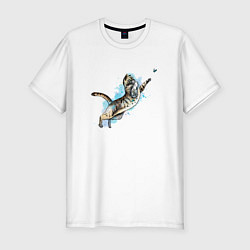 Мужская slim-футболка Котик играет с бабочкой