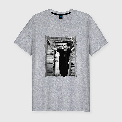 Мужская slim-футболка Depeche Mode - Dave Gahan позирует / Меланж – фото 1