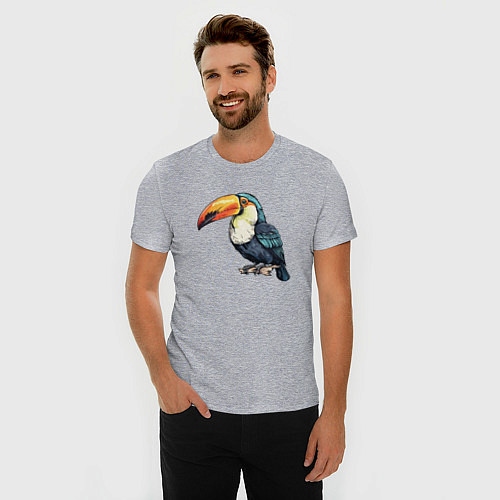 Мужская slim-футболка Яркий тукан на ветке / Меланж – фото 3