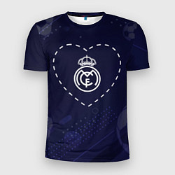 Мужская спорт-футболка Лого Real Madrid в сердечке на фоне мячей